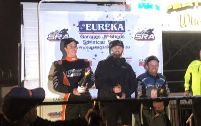Sprintcars, a great crowd, a fast track and a surprise ending.
