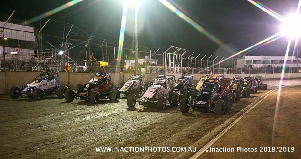 HUGE WINGLESS FIELD, STACKED JUNIOR SEDAN LISTS, WALLY ANSTAIKIS GP MIDGET CUP AND V8 DIRT MODS TO MAKE THEIR MARK THIS SATURDAY