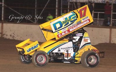 50 WICKED WINGLESS WITH C&H TRUCKING SPRINTCAR LIMITED SERIES AND V8 DIRT MODS READY TO HAUL.