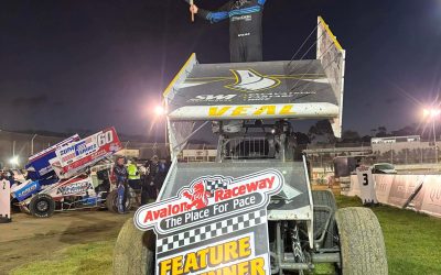 BOXING NIGHT DELIVERS AT AVALON