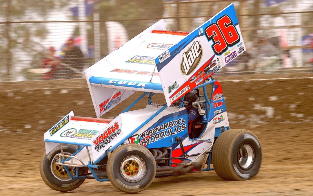 Racer Industries Sprintcar Gold Cup and Modified Sedans Christmas Cup